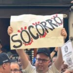 Crise no Parque São Jorge: Torcida do Corinthians faz protesto no MP e pede intervenção judicial